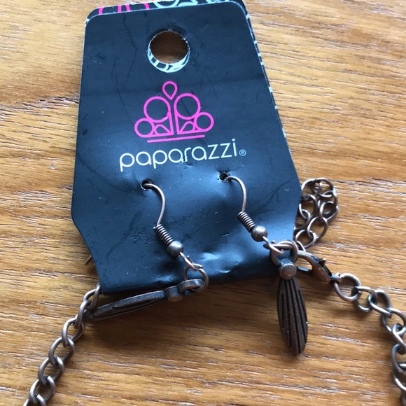 Paparazzi Necklace and Earrings Combo